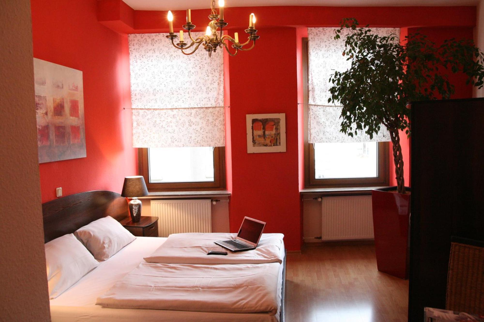 Stadthotel Handelshof Трир Екстериор снимка